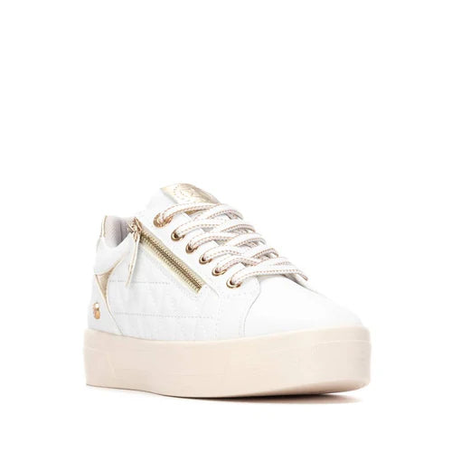 Sneakers in ecopelle bianche