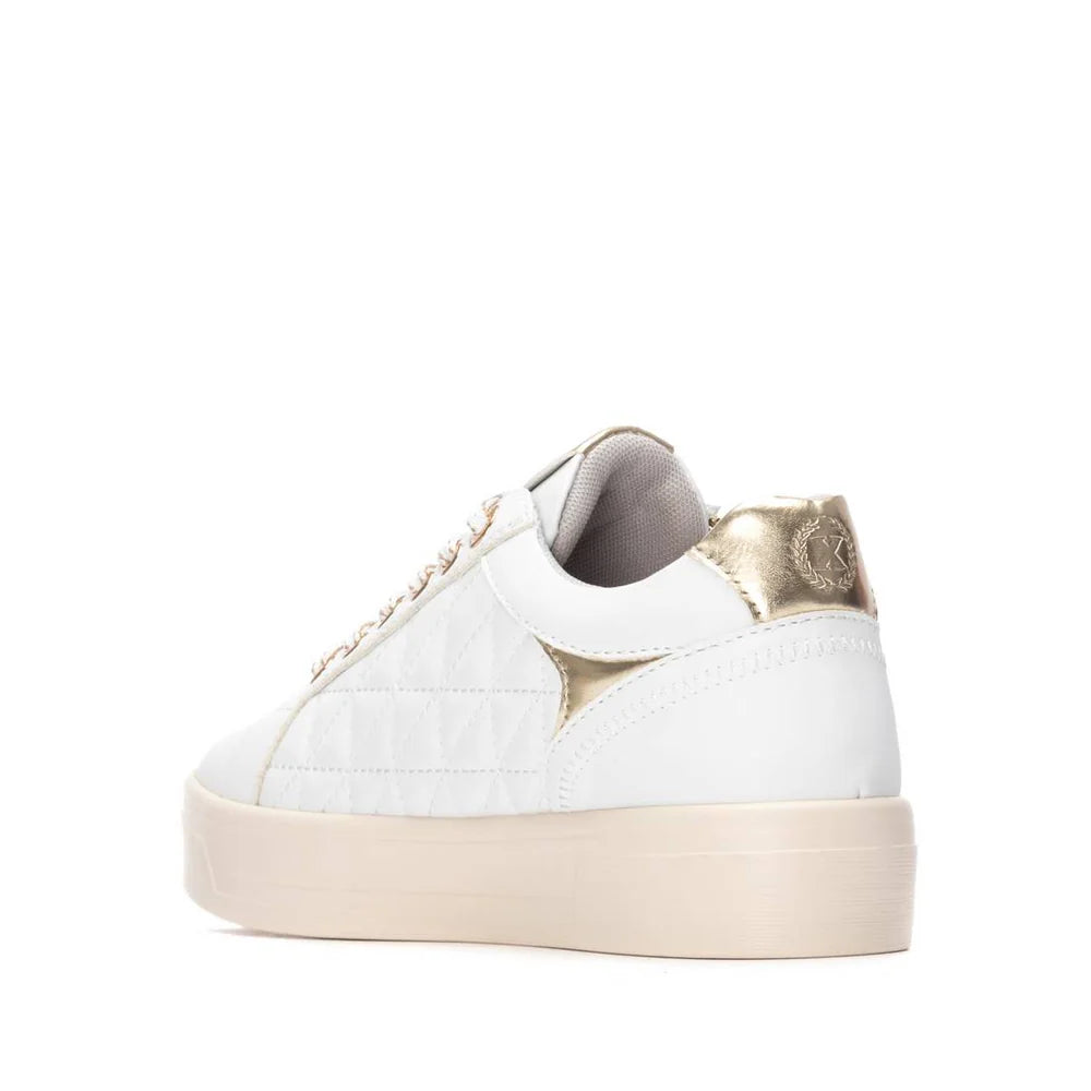 Sneakers in ecopelle bianche