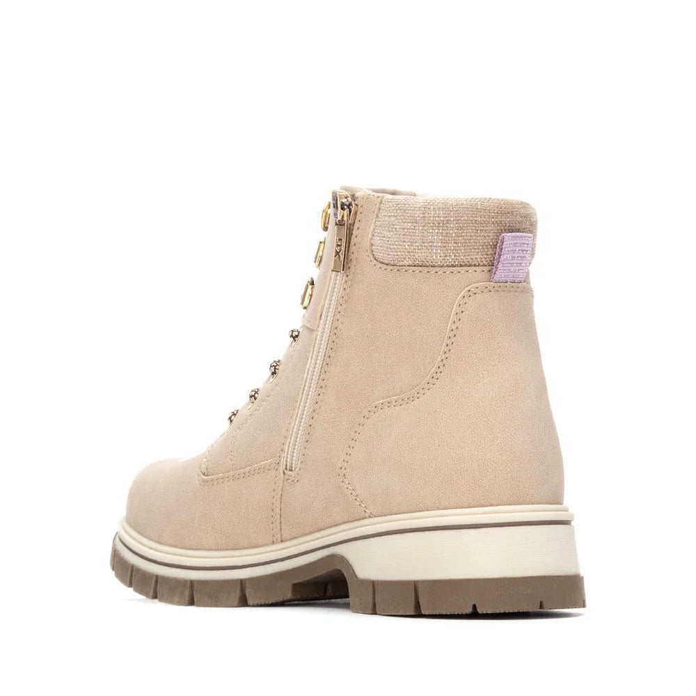 Boots in ecopelle beige