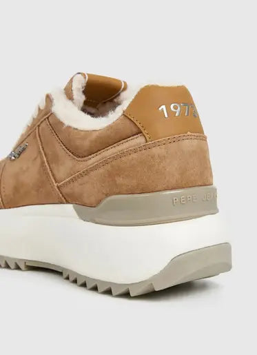 Sneakers in pelle scamosciata