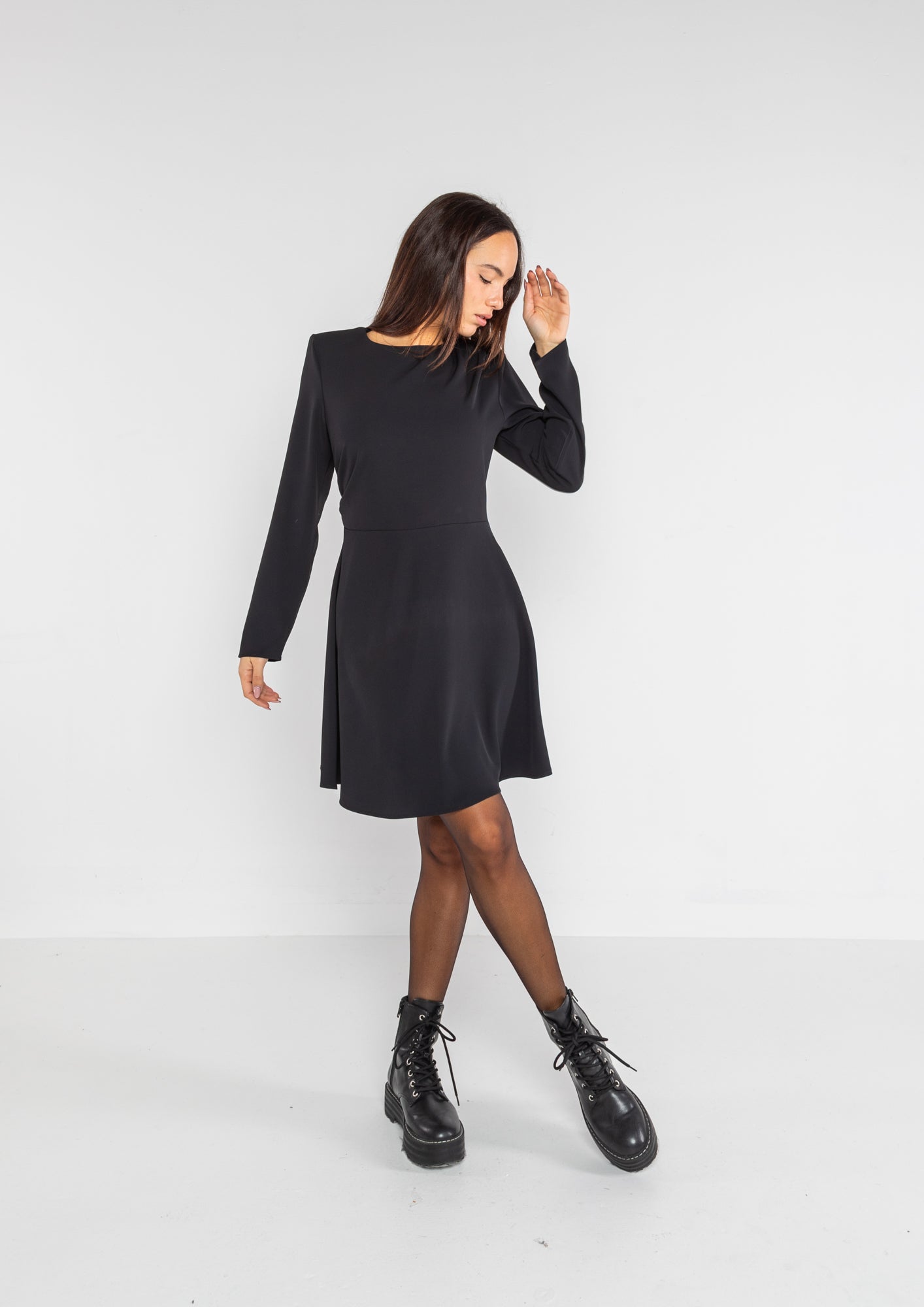 Abito a ruota in cady