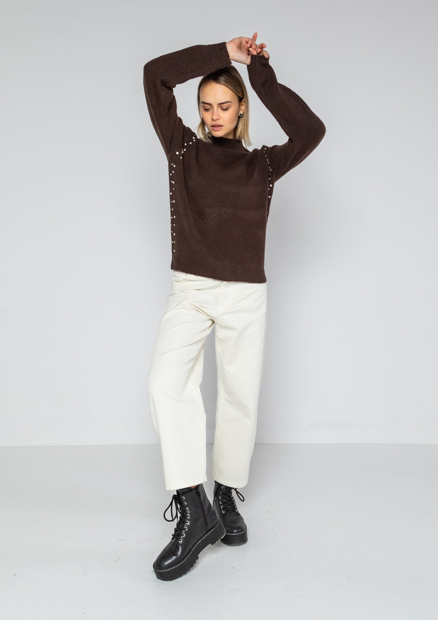 Maglia con applicazioni